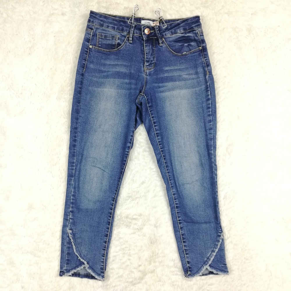 Royalty For Me Womens Jeans‎ Capri Mid Rise Blue Denim Medium Wash Frayed 4